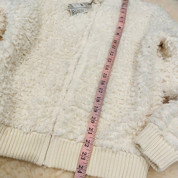 Barefoot Dreams CozyChic® Loop Fringe Jacket | Size S | NWT - Picture 7 of 14